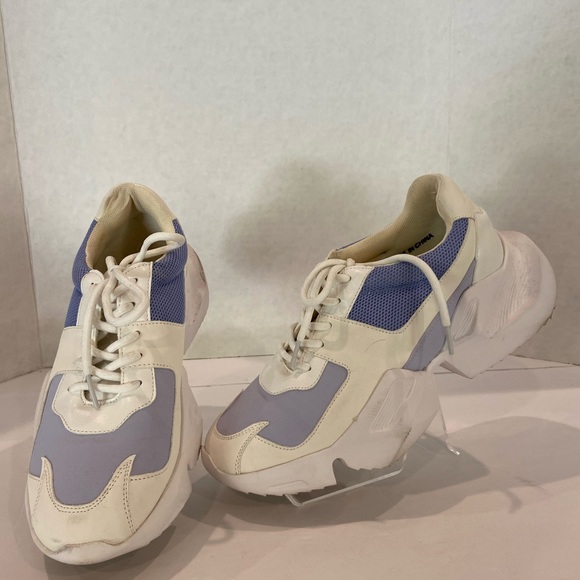 Lilac and White chunky sneakers - Picture 3 of 6